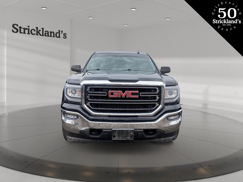 2016  Sierra 1500 Double 4x4 SLE / Standard Box in Brantford, Ontario - 2 - w1024h768px