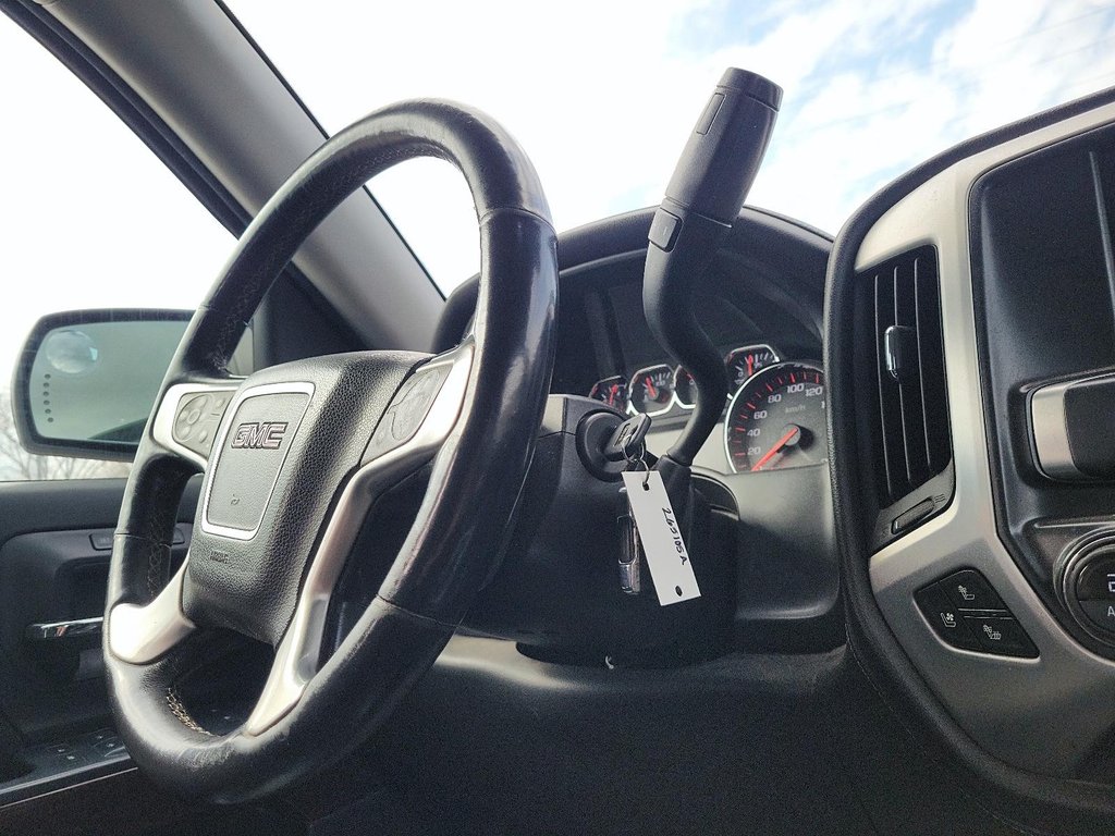 2016 GMC Sierra 1500 Crew 4x4 SLT / Short Box in Brantford, Ontario - 13 - w1024h768px