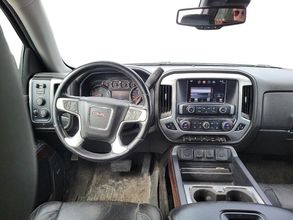 2016 GMC Sierra 1500 Crew 4x4 SLT / Short Box in Brantford, Ontario - 8 - w1024h768px