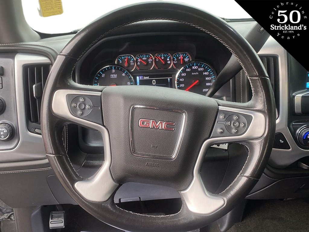 2018  Sierra 1500 Crew 4x4 SLE / Short Box in Brantford, Ontario - 8 - w1024h768px