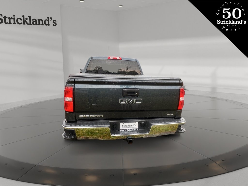 2018  Sierra 1500 Crew 4x4 SLE / Short Box in Brantford, Ontario - 3 - w1024h768px