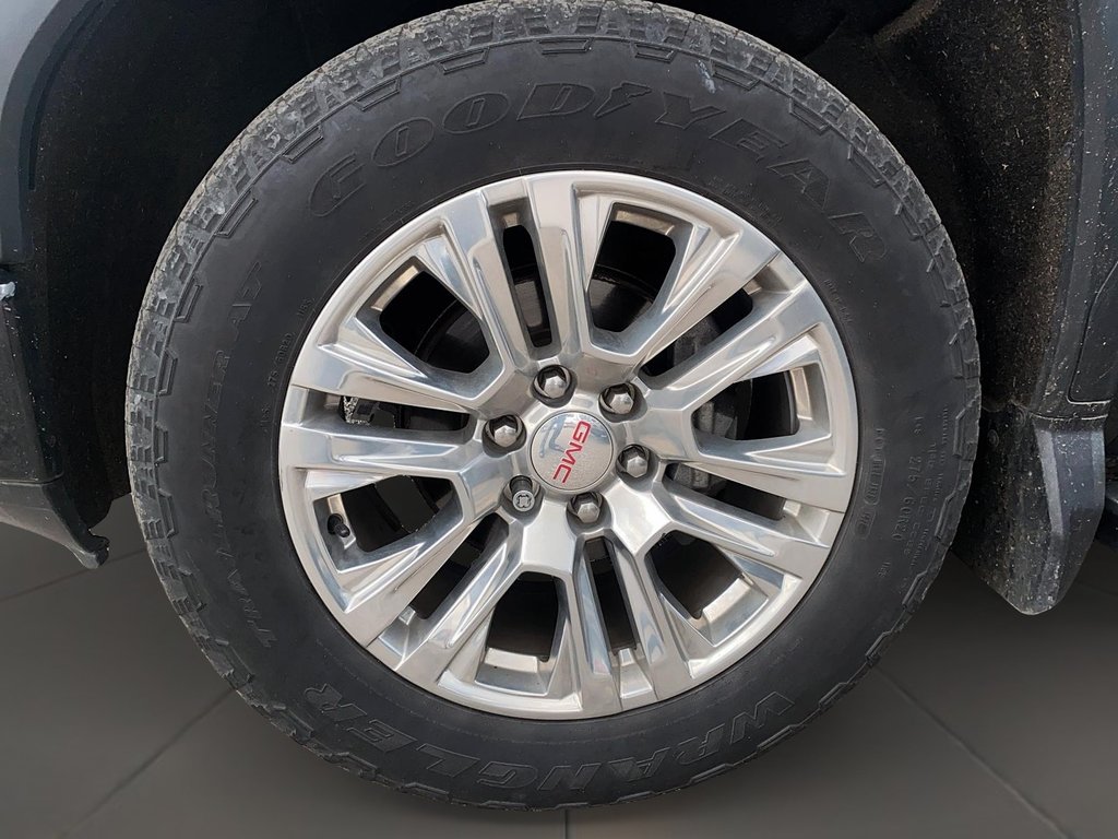 2020 GMC Sierra 1500 Crew Cab 4x4 Denali Short Box in Brantford, Ontario - 7 - w1024h768px
