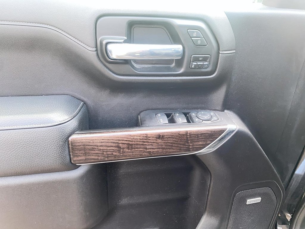 2020 GMC Sierra 1500 Crew Cab 4x4 Denali Short Box in Brantford, Ontario - 10 - w1024h768px