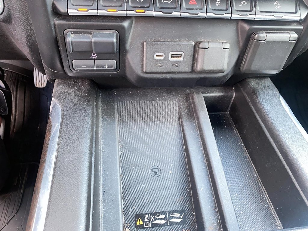 2020 GMC Sierra 1500 Crew Cab 4x4 Denali Short Box in Brantford, Ontario - 20 - w1024h768px