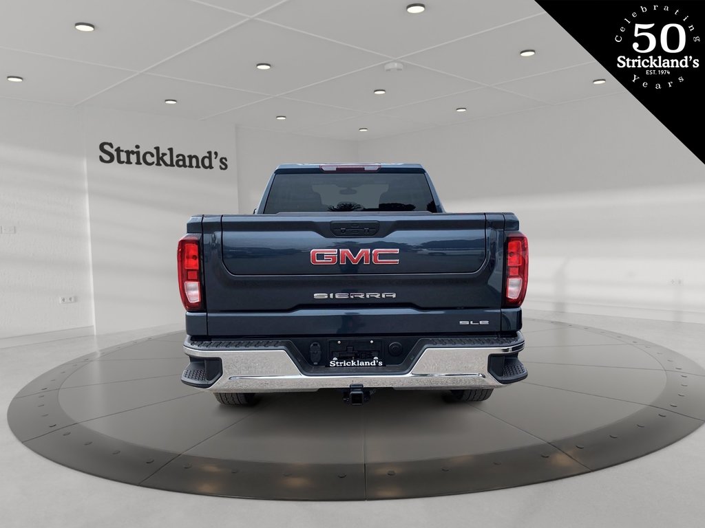 2022  Sierra 1500 Ltd Double Cab 4x4 SLE Standard Box in Stratford, Ontario - 3 - w1024h768px