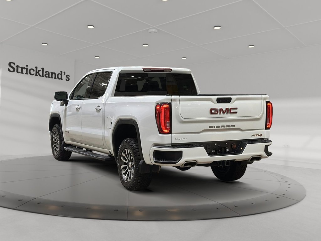 2022 GMC Sierra 1500 Ltd Crew Cab 4x4 At4 Short Box in Brantford, Ontario - 4 - w1024h768px