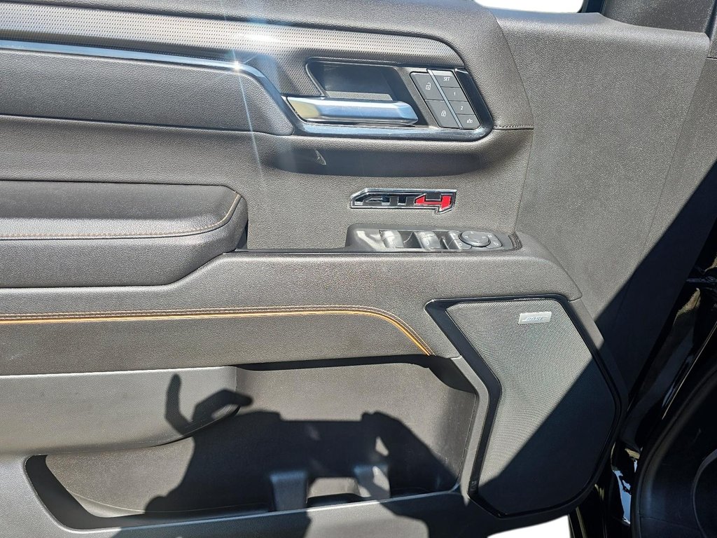 2023 GMC Sierra 1500 Crew Cab 4x4 At4 Short Box in Brantford, Ontario - 9 - w1024h768px