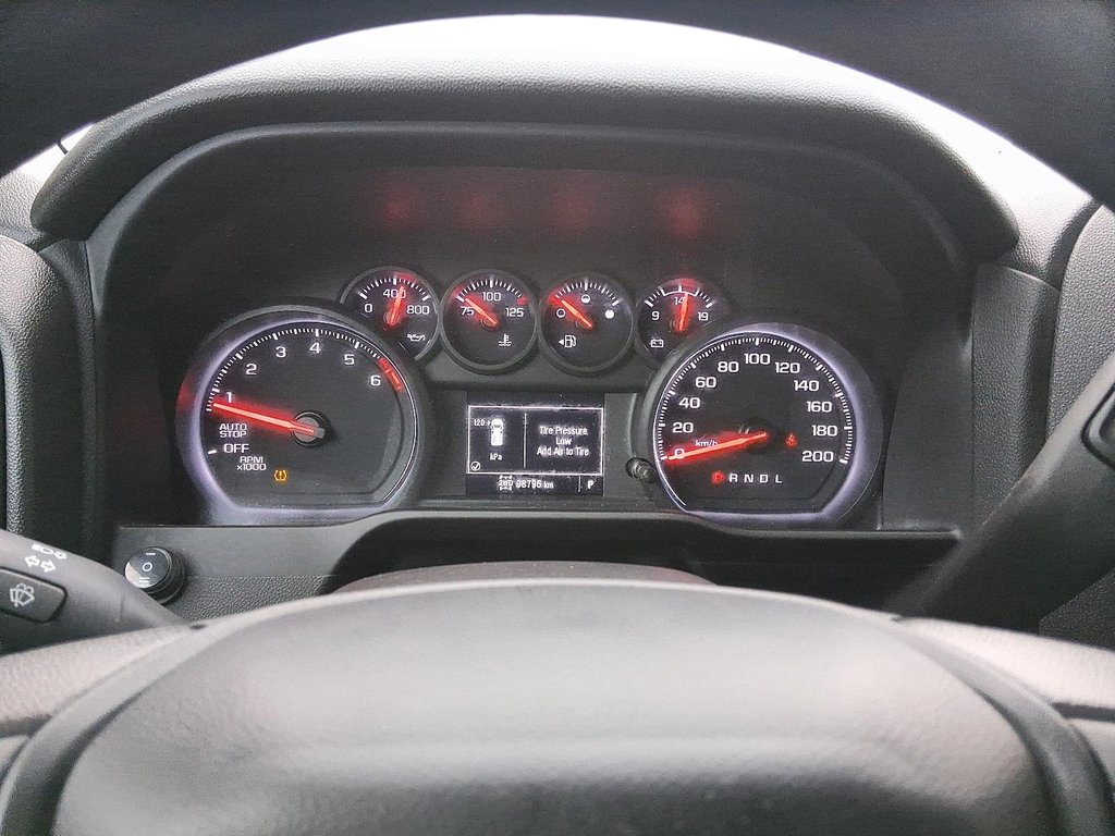 2023 GMC Sierra 1500 Crew Cab 4x4 PRO Standard Box in Stratford, Ontario - 15 - w1024h768px