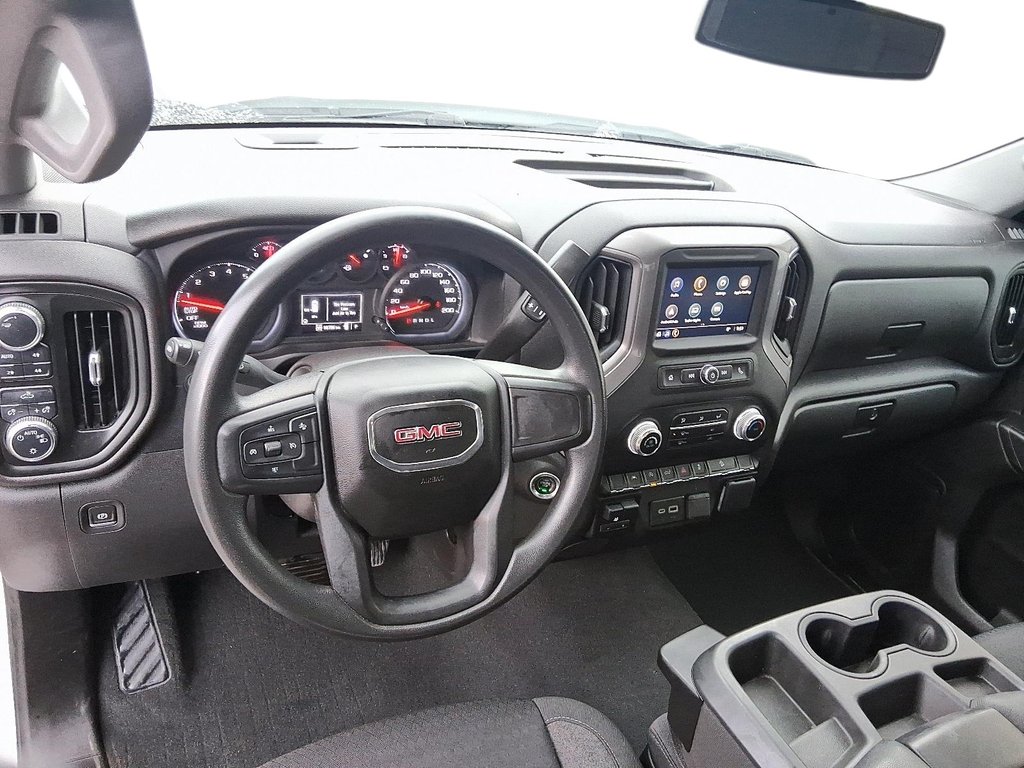 2023 GMC Sierra 1500 Crew Cab 4x4 PRO Standard Box in Stratford, Ontario - 11 - w1024h768px