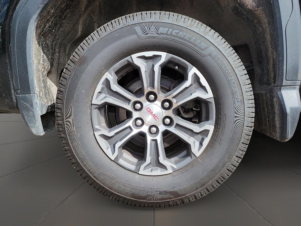 2023 GMC Sierra 1500 Double Cab 4x4 PRO Standard Box in Brantford, Ontario - 6 - w1024h768px