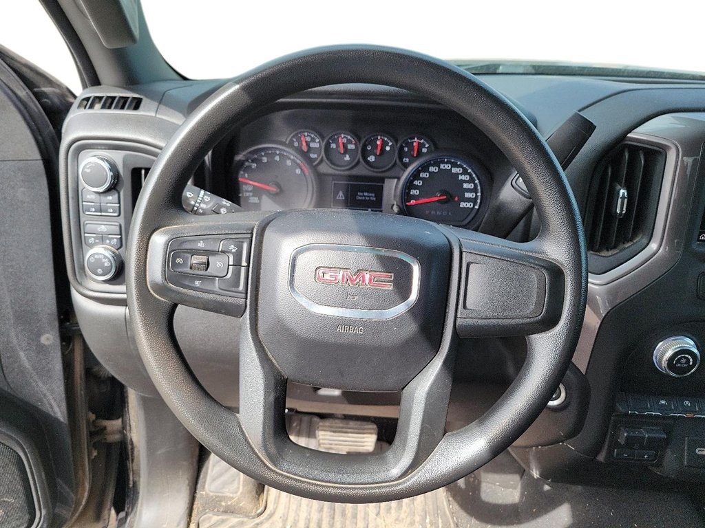 2023 GMC Sierra 1500 Double Cab 4x4 PRO Standard Box in Brantford, Ontario - 10 - w1024h768px