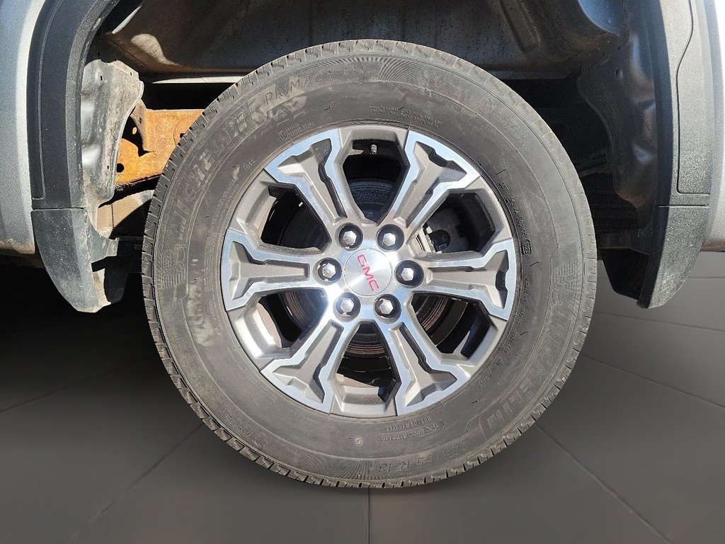 2024 GMC Sierra 1500 Crew Cab Short Box 4-Wheel Drive SLE in Brantford, Ontario - 7 - w1024h768px