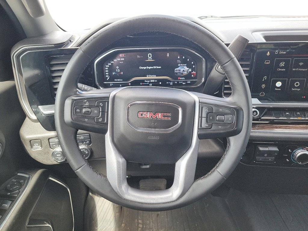 2024 GMC Sierra 1500 Crew Cab Short Box 4-Wheel Drive SLE in Brantford, Ontario - 11 - w1024h768px