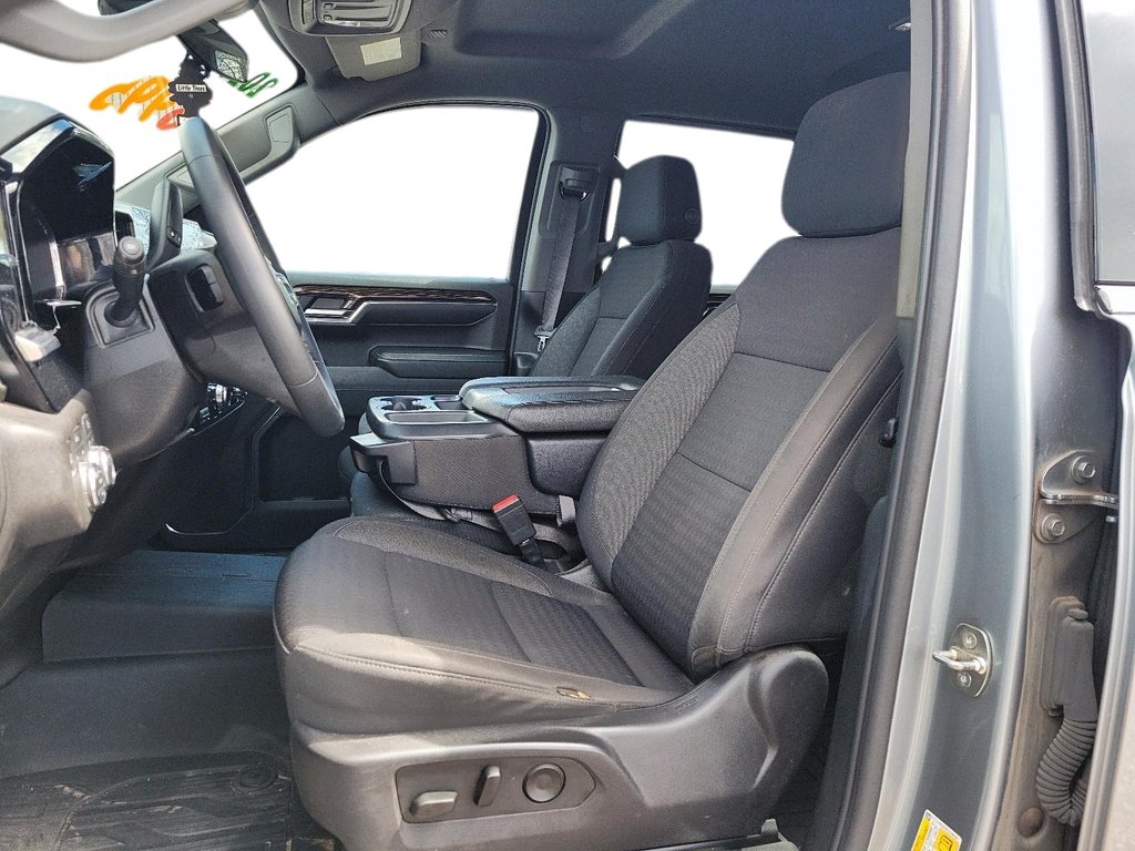 2024 GMC Sierra 1500 Crew Cab Short Box 4-Wheel Drive SLE in Brantford, Ontario - 8 - w1024h768px