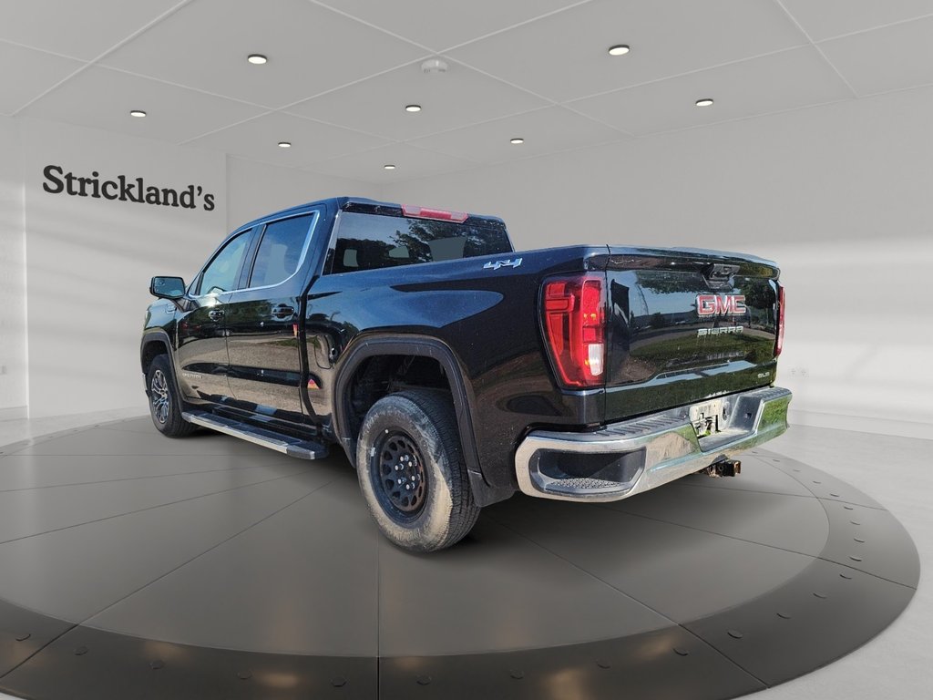 2024 GMC Sierra 1500 Crew Cab Short Box 4-Wheel Drive SLE in Brantford, Ontario - 4 - w1024h768px