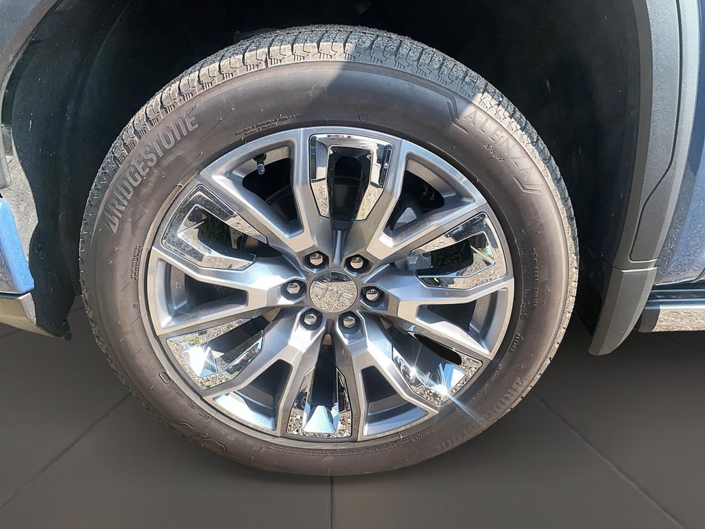 2025 GMC Sierra 1500 Crew Cab Short Box 4-Wheel Drive Denali in Brantford, Ontario - 7 - w1024h768px