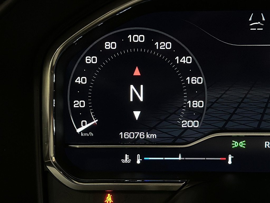 2025 GMC Sierra 1500 Crew Cab Short Box 4-Wheel Drive Denali Ultimate in Brantford, Ontario - 12 - w1024h768px