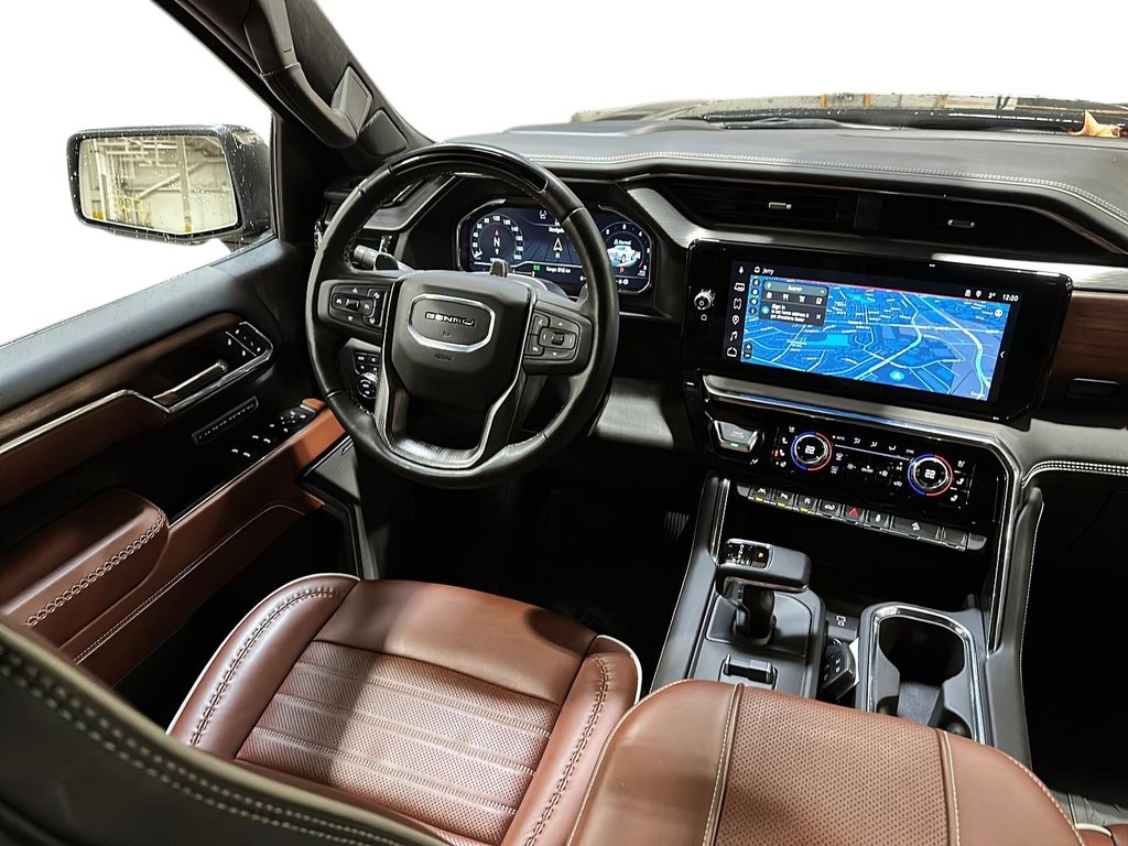 2025 GMC Sierra 1500 Crew Cab Short Box 4-Wheel Drive Denali Ultimate in Brantford, Ontario - 9 - w1024h768px