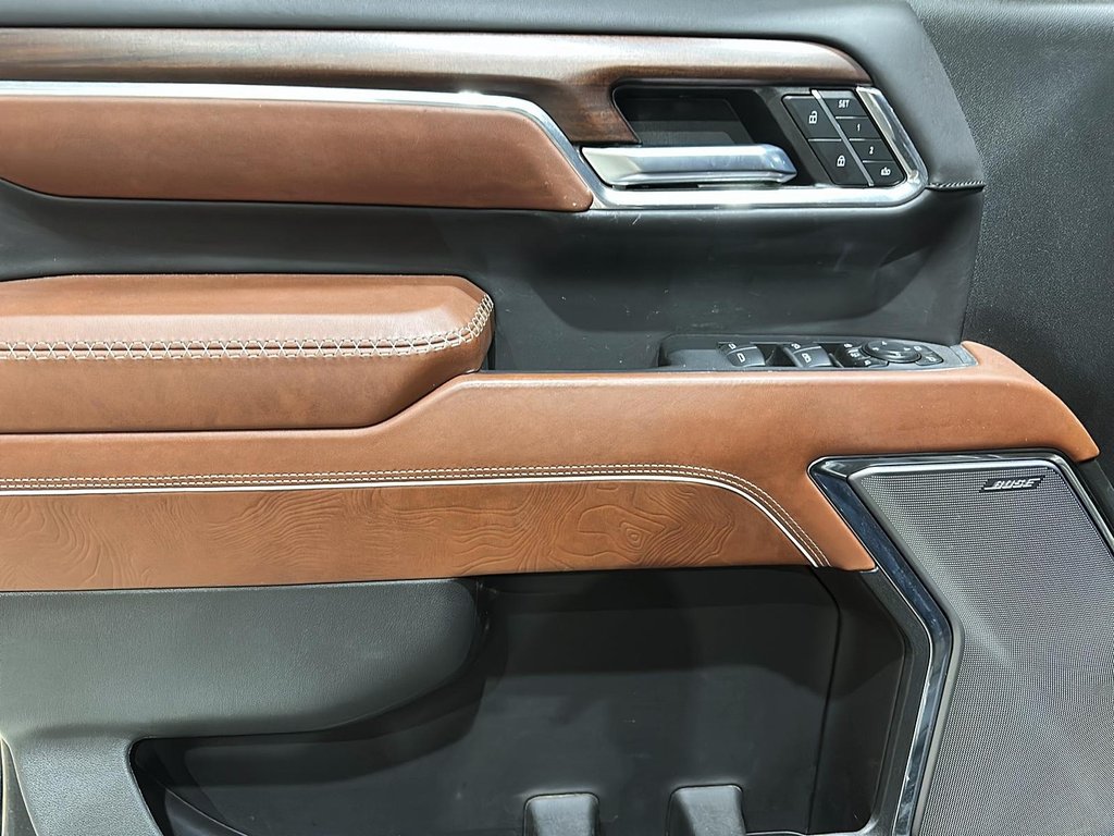 2024 GMC Sierra 2500HD 4WD Crew Cab Standard Box Denali Ultimate in Brantford, Ontario - 10 - w1024h768px