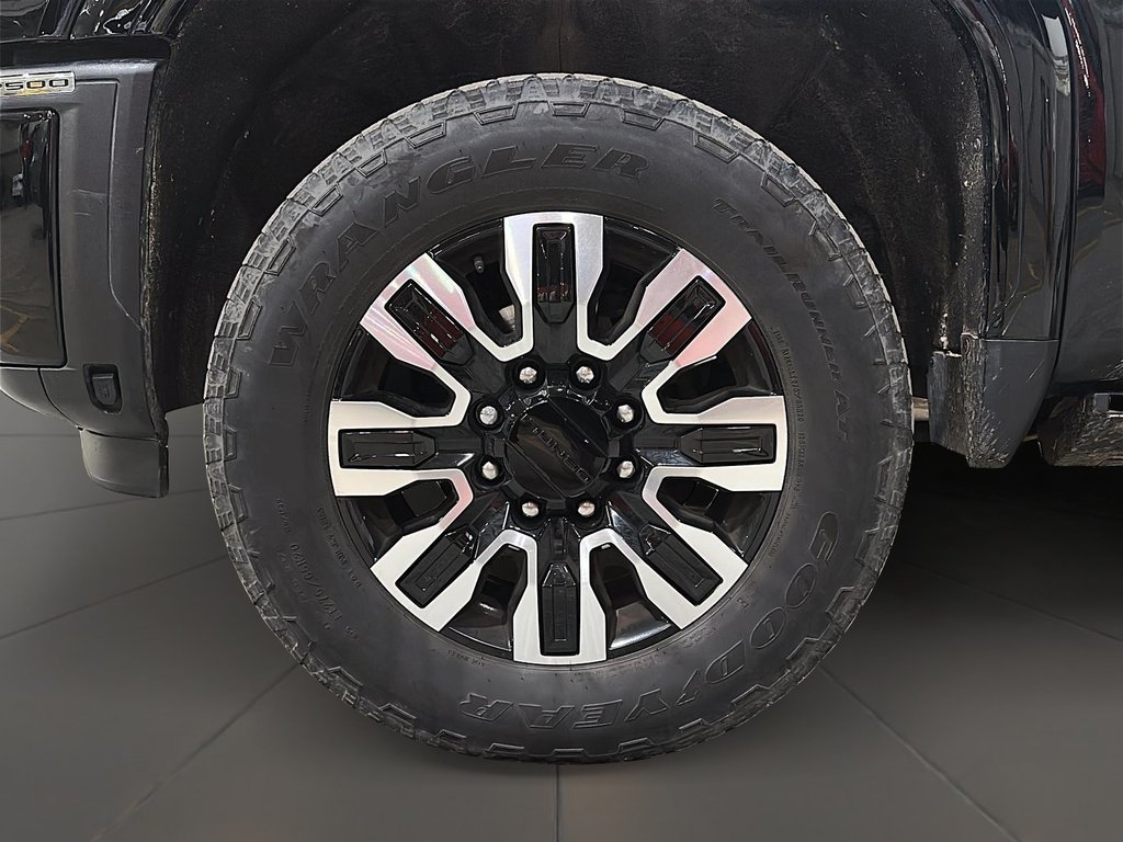 2024 GMC Sierra 2500HD 4WD Crew Cab Standard Box Denali Ultimate in Brantford, Ontario - 7 - w1024h768px