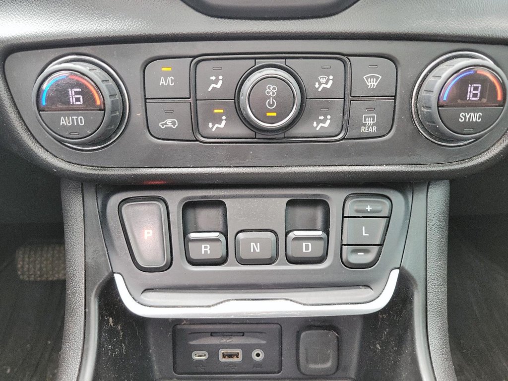 2019 GMC Terrain AWD Denali in Brantford, Ontario - 14 - w1024h768px