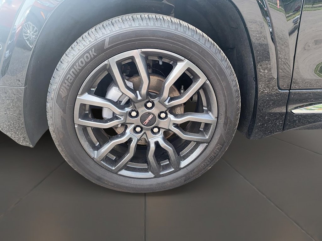 2023 GMC Terrain Denali AWD in Stratford, Ontario - 8 - w1024h768px