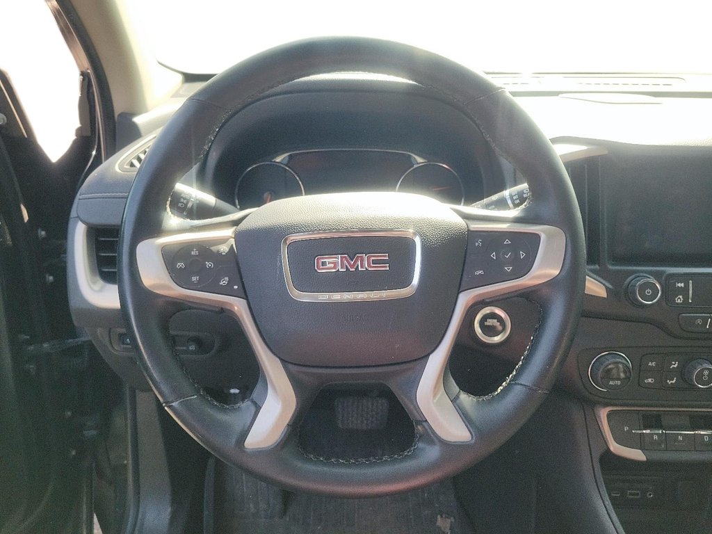 2023 GMC Terrain Denali AWD in Brantford, Ontario - 10 - w1024h768px