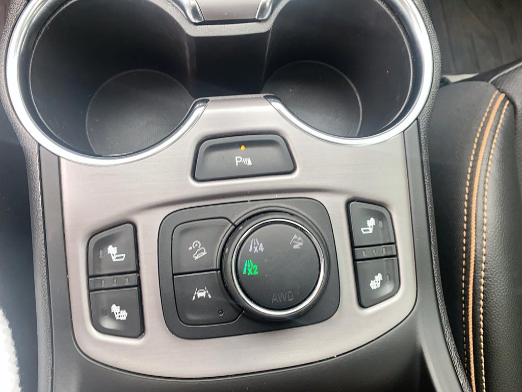 2024 GMC Terrain AWD AT4 in Brantford, Ontario - 15 - w1024h768px
