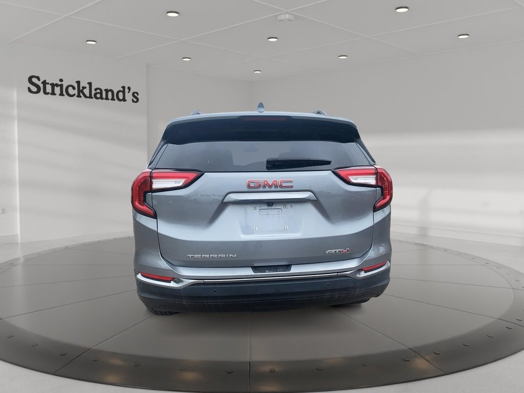 2024 GMC Terrain AWD AT4 in Brantford, Ontario - 3 - w1024h768px