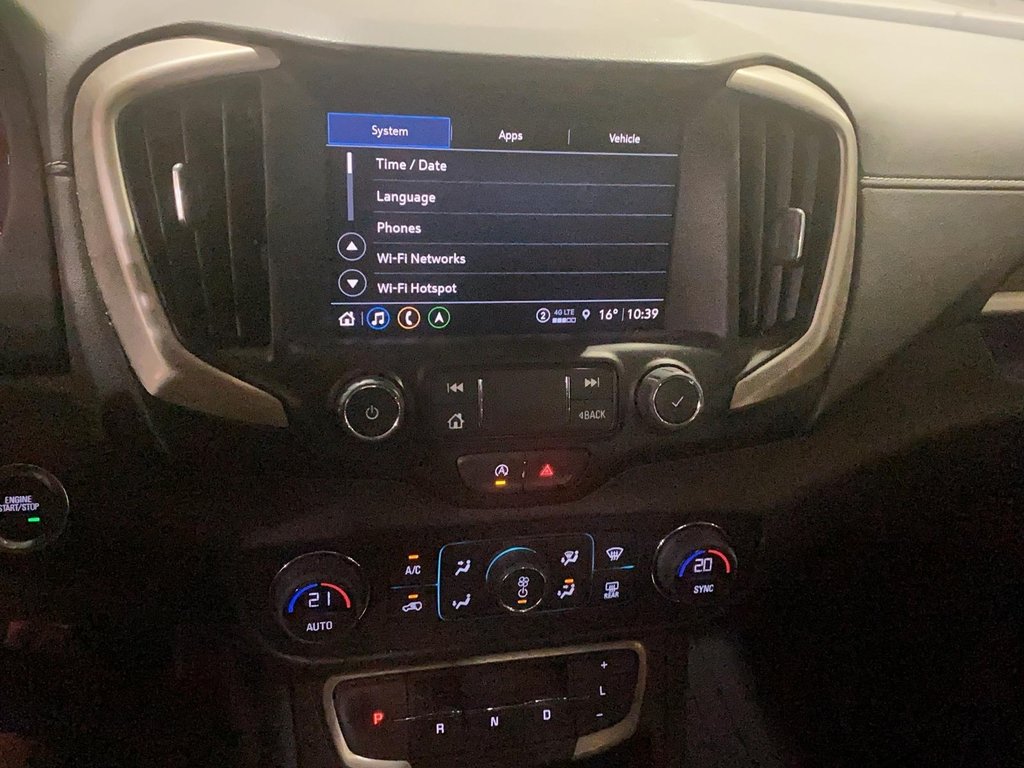 2024 GMC Terrain AWD Denali in Stratford, Ontario - 13 - w1024h768px
