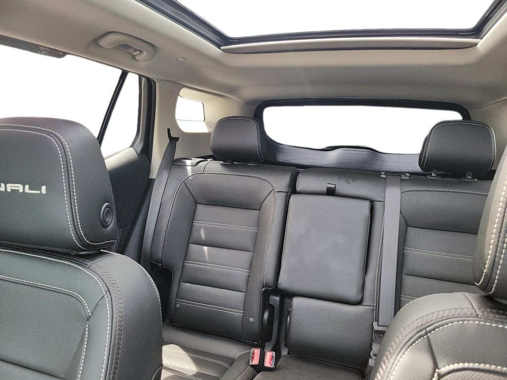 2024 GMC Terrain AWD Denali in Brantford, Ontario - 19 - w1024h768px