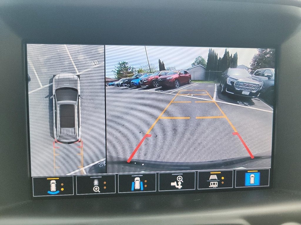 2024 GMC Terrain AWD Denali in Brantford, Ontario - 17 - w1024h768px