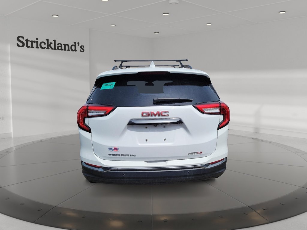 2024 GMC Terrain AWD AT4 in Brantford, Ontario - 3 - w1024h768px