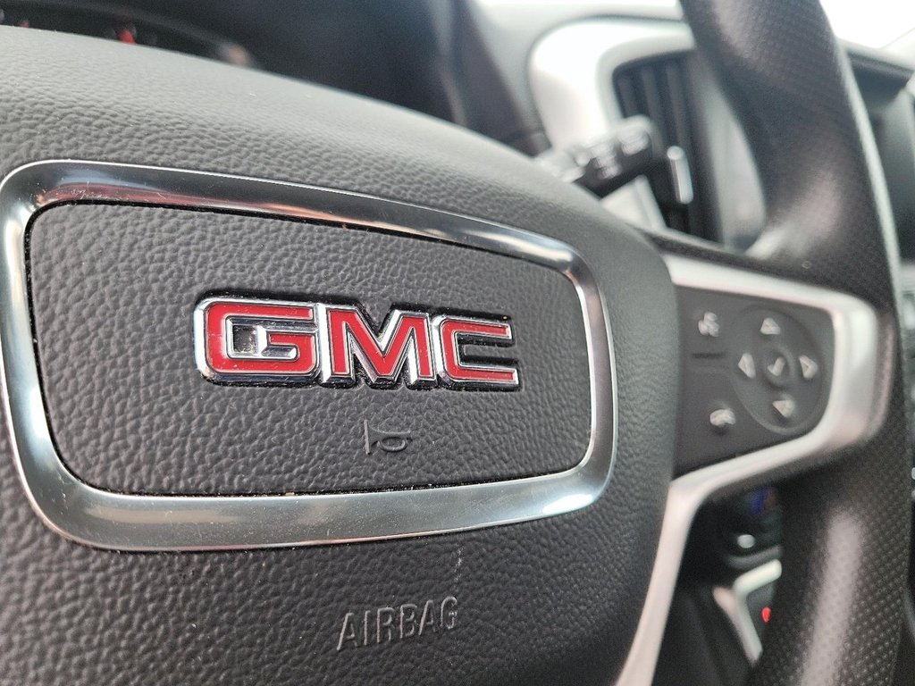 2024 GMC Terrain AWD SLE in Brantford, Ontario - 18 - w1024h768px