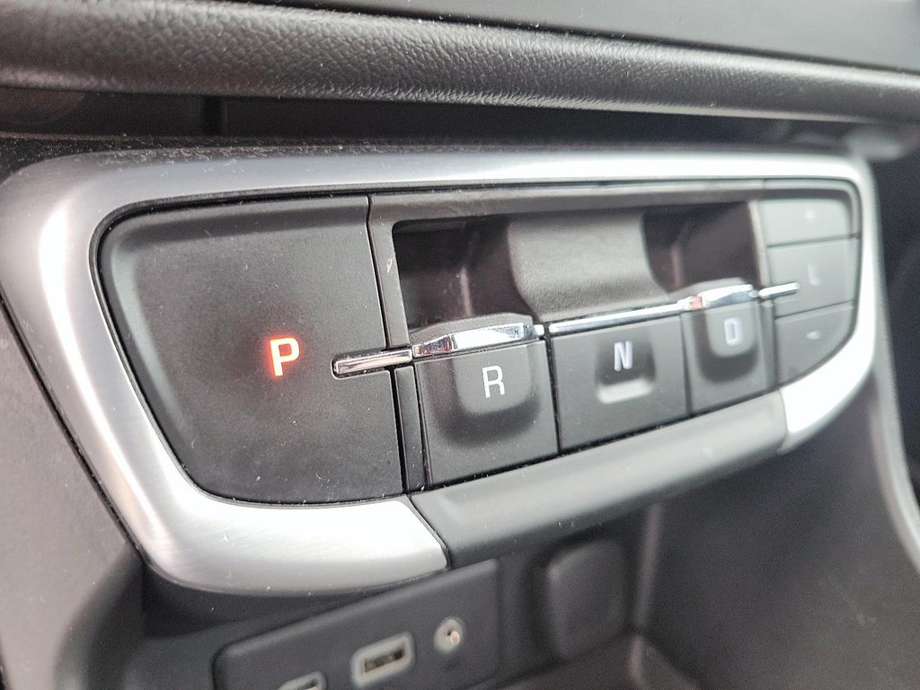 2024 GMC Terrain AWD SLE in Brantford, Ontario - 14 - w1024h768px
