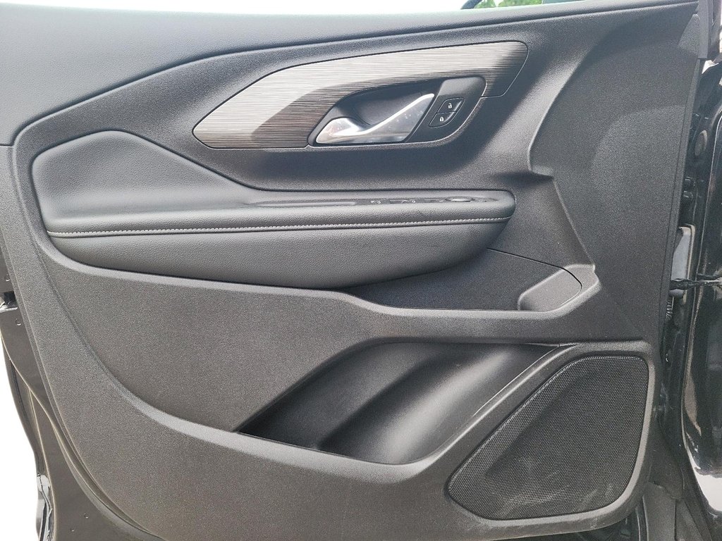 2024 GMC Terrain AWD SLE in Brantford, Ontario - 10 - w1024h768px