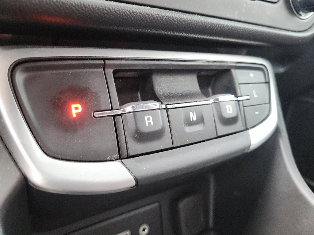 2024 GMC Terrain AWD SLE in Brantford, Ontario - 13 - w1024h768px