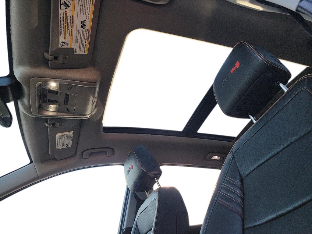 2024 GMC Terrain AWD AT4 in Brantford, Ontario - 16 - w1024h768px