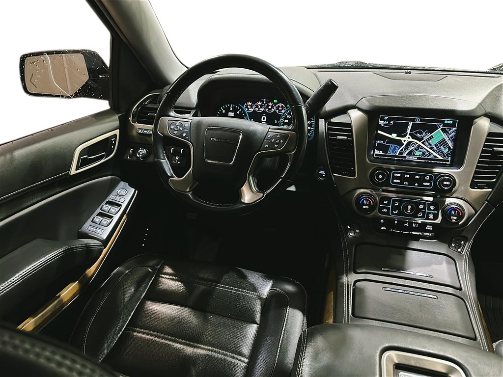 2020 GMC Yukon 4x4 Denali in Brantford, Ontario - 9 - w1024h768px