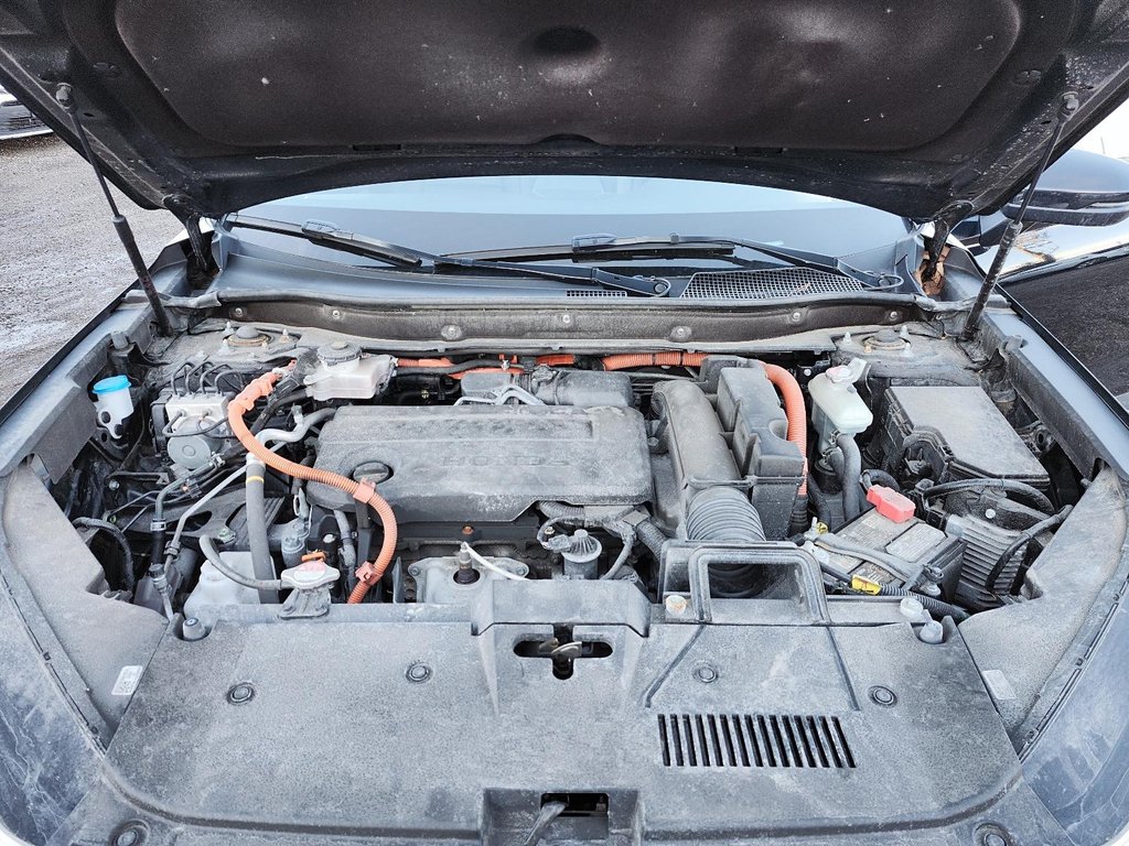 2024 Honda CR-V Hybrid Touring AWD in Brantford, Ontario - 8 - w1024h768px