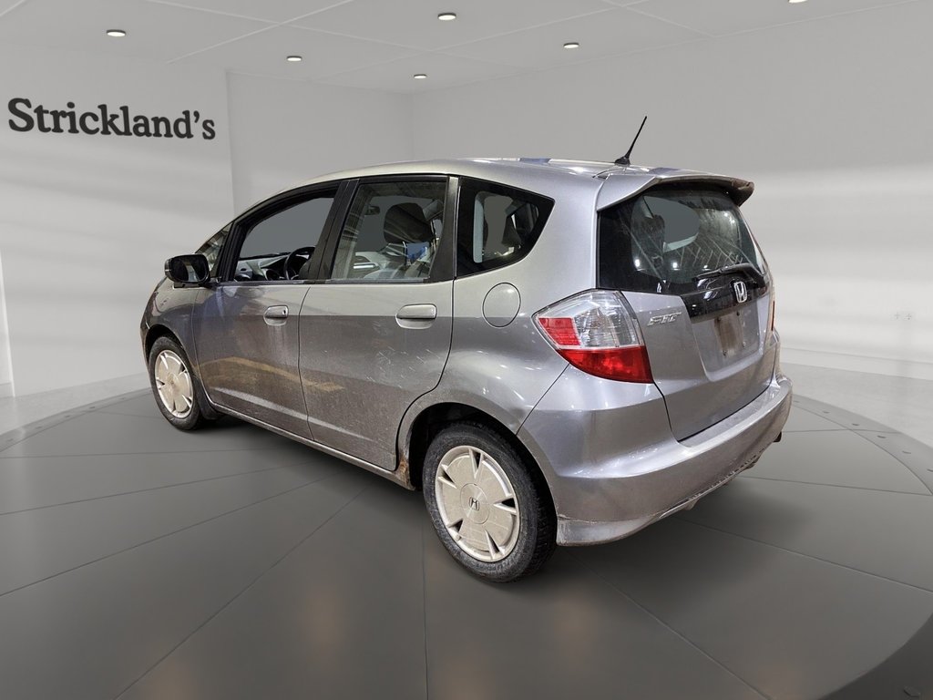 2010 Honda Fit Hatchback LX 5sp in Brantford, Ontario - 4 - w1024h768px