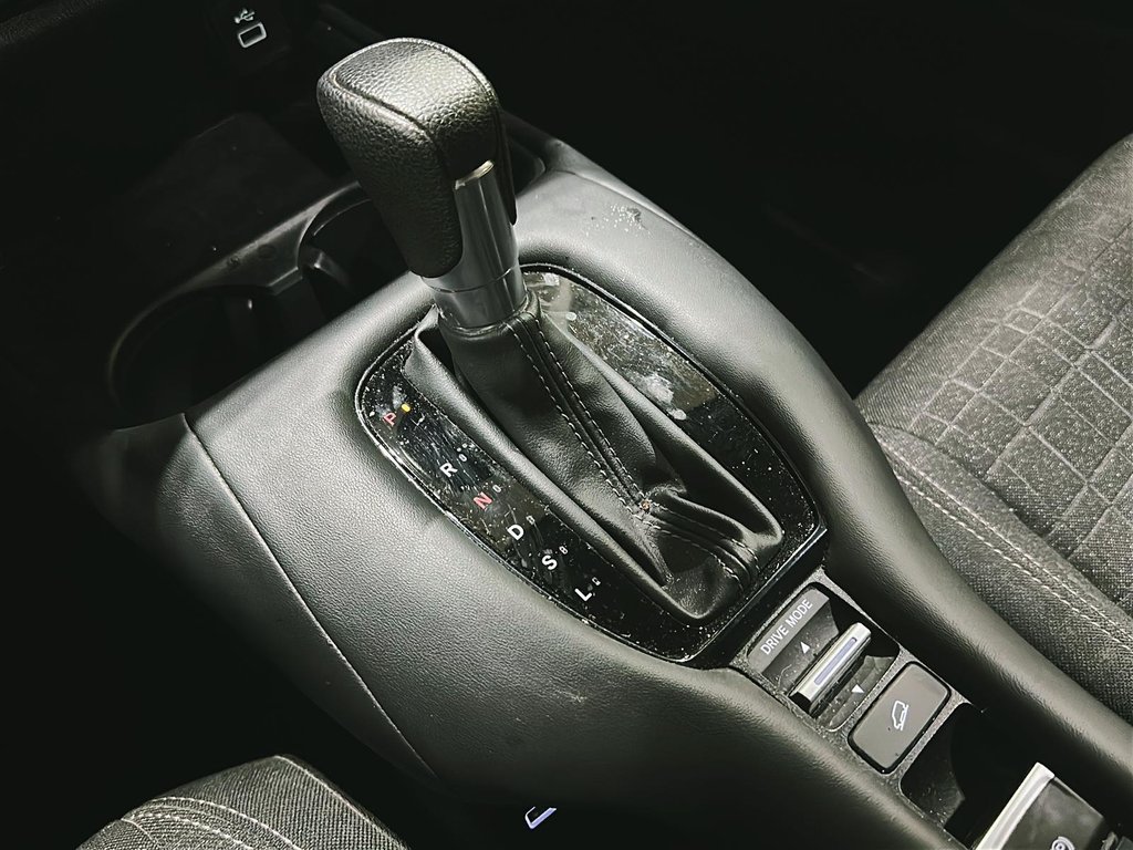2023 Honda HR-V LX 2WD in Brantford, Ontario - 13 - w1024h768px