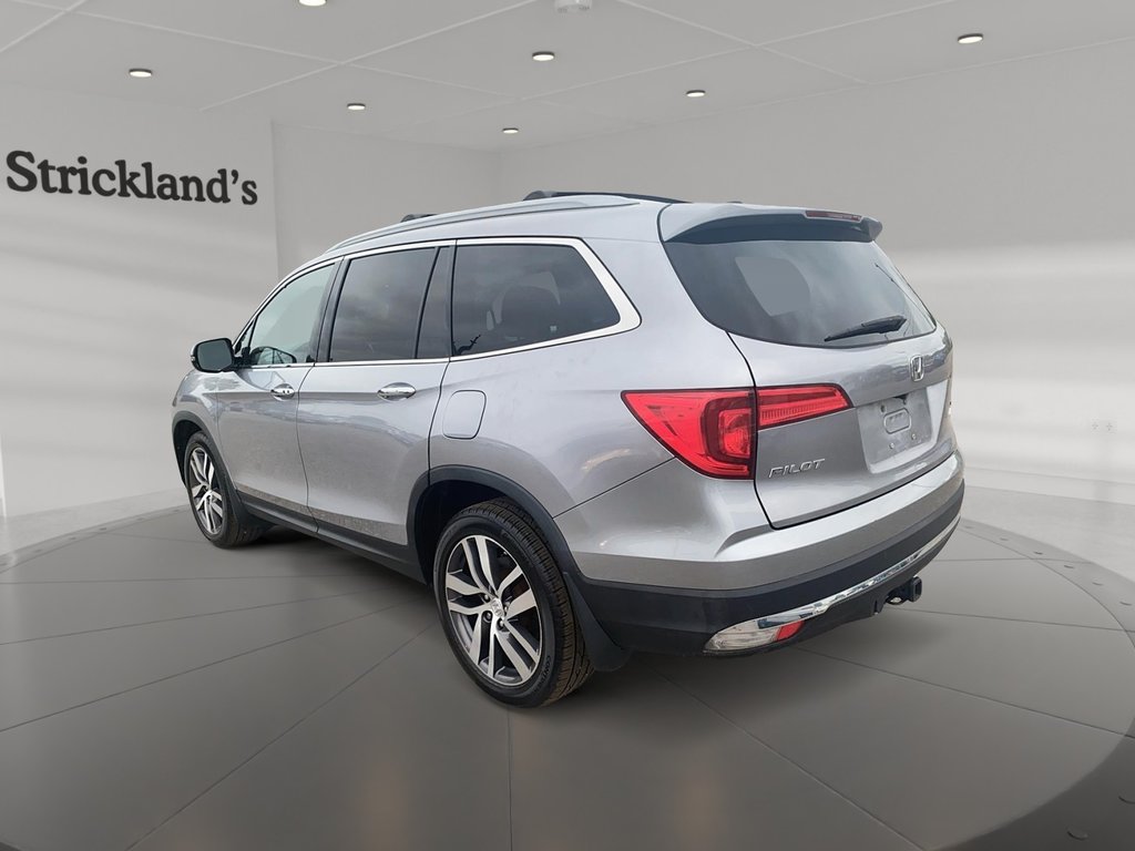 2016 Honda Pilot Touring 9AT AWD in Brantford, Ontario - 4 - w1024h768px
