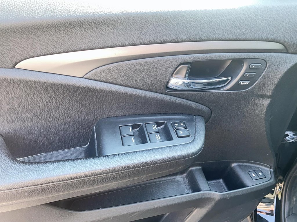 2019 Honda Pilot EXL NAVI 6AT in Brantford, Ontario - 9 - w1024h768px