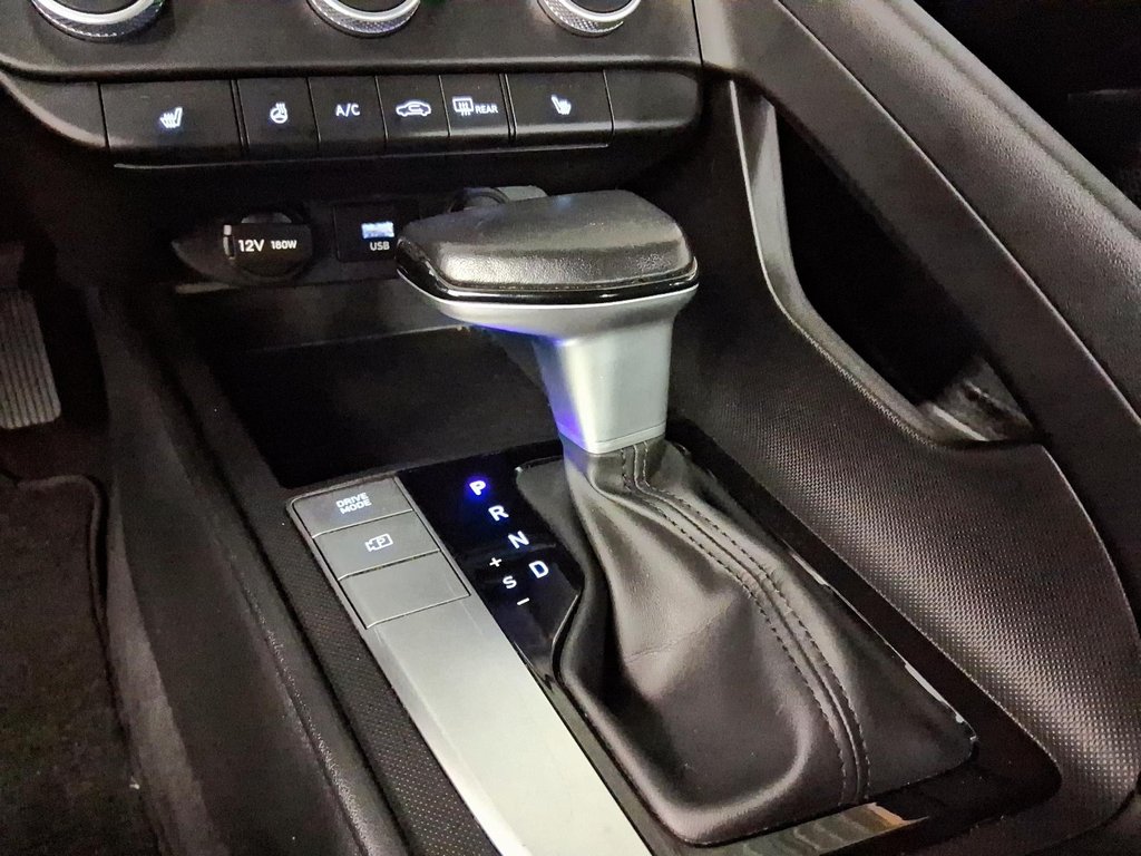 2023 Hyundai Elantra Sedan Preferred IVT in Brantford, Ontario - 16 - w1024h768px