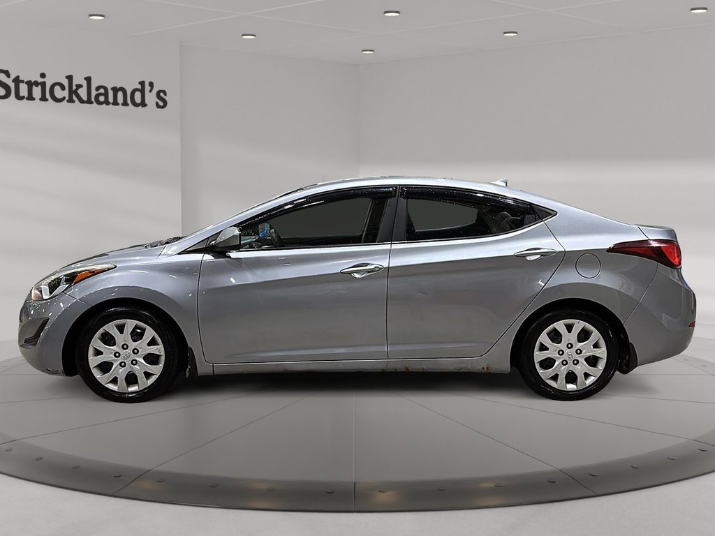 2015 Hyundai Elantra SE at in Stratford, Ontario - 5 - w1024h768px