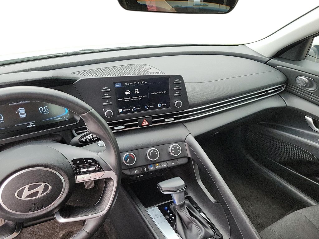 2025 Hyundai Elantra Preferred IVT in Brantford, Ontario - 13 - w1024h768px