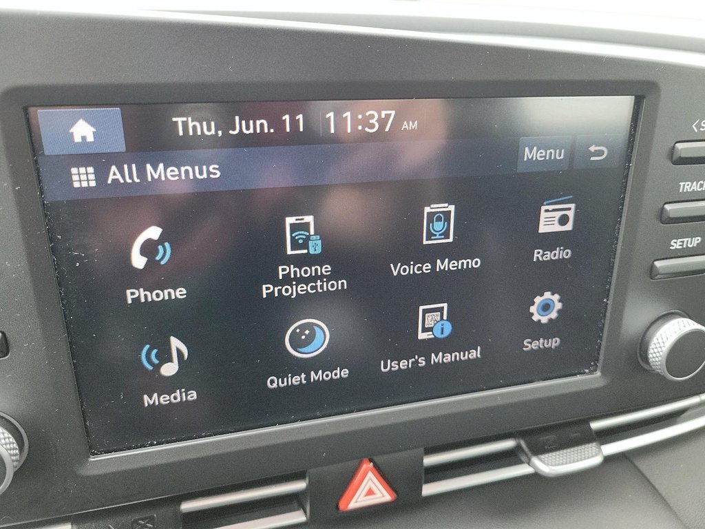 2025 Hyundai Elantra Preferred IVT in Brantford, Ontario - 18 - w1024h768px