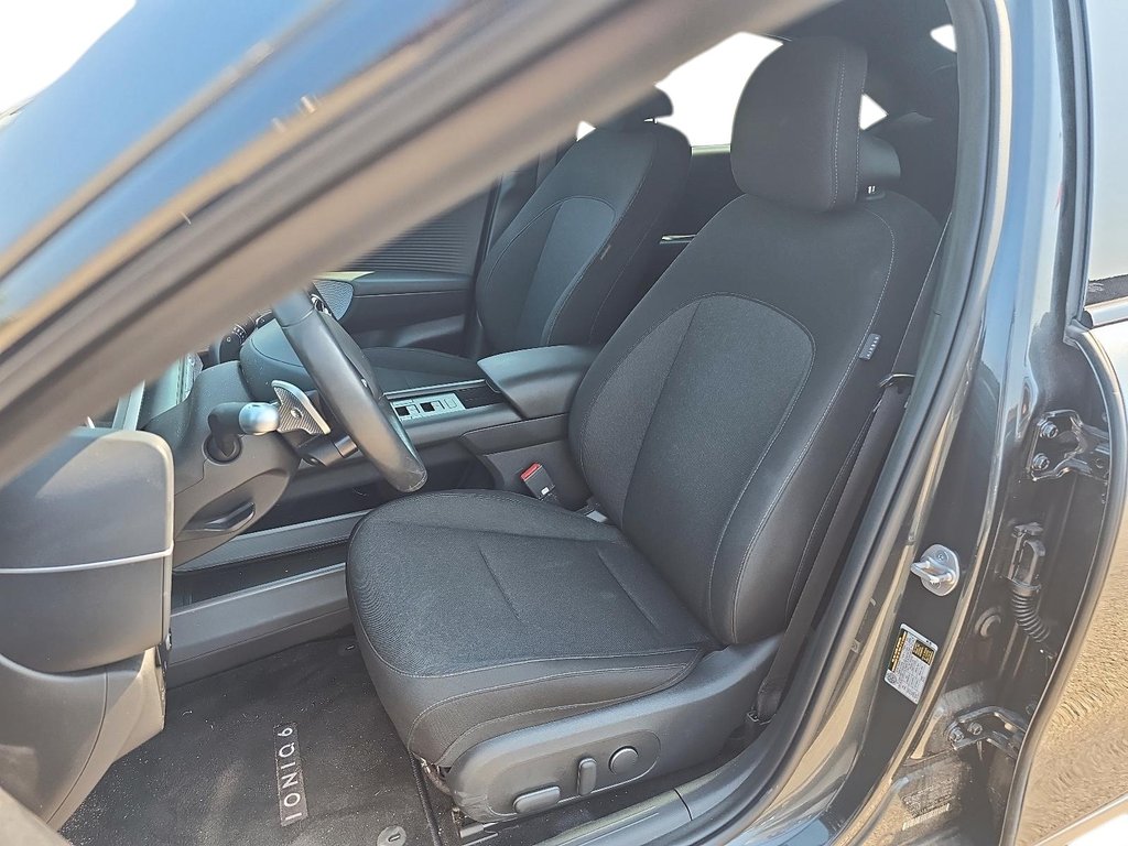 2024 Hyundai Ioniq 6 Preferred RWD Long Range in Stratford, Ontario - 8 - w1024h768px