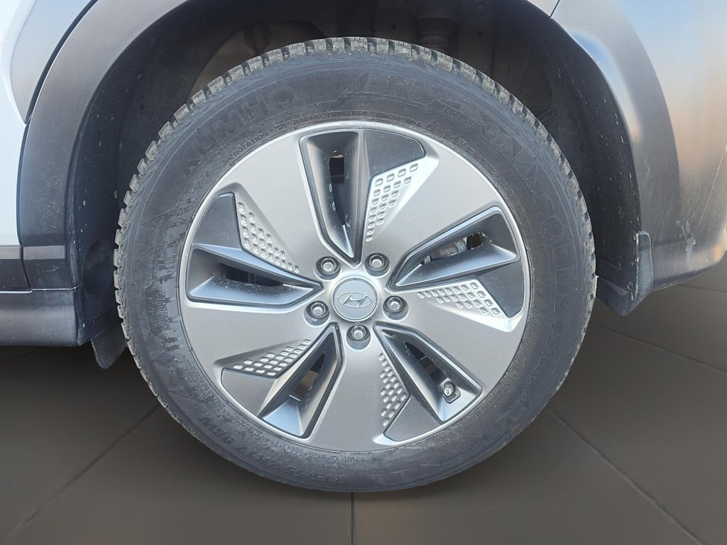 2021 Hyundai Kona EV Preferred in Stratford, Ontario - 7 - w1024h768px